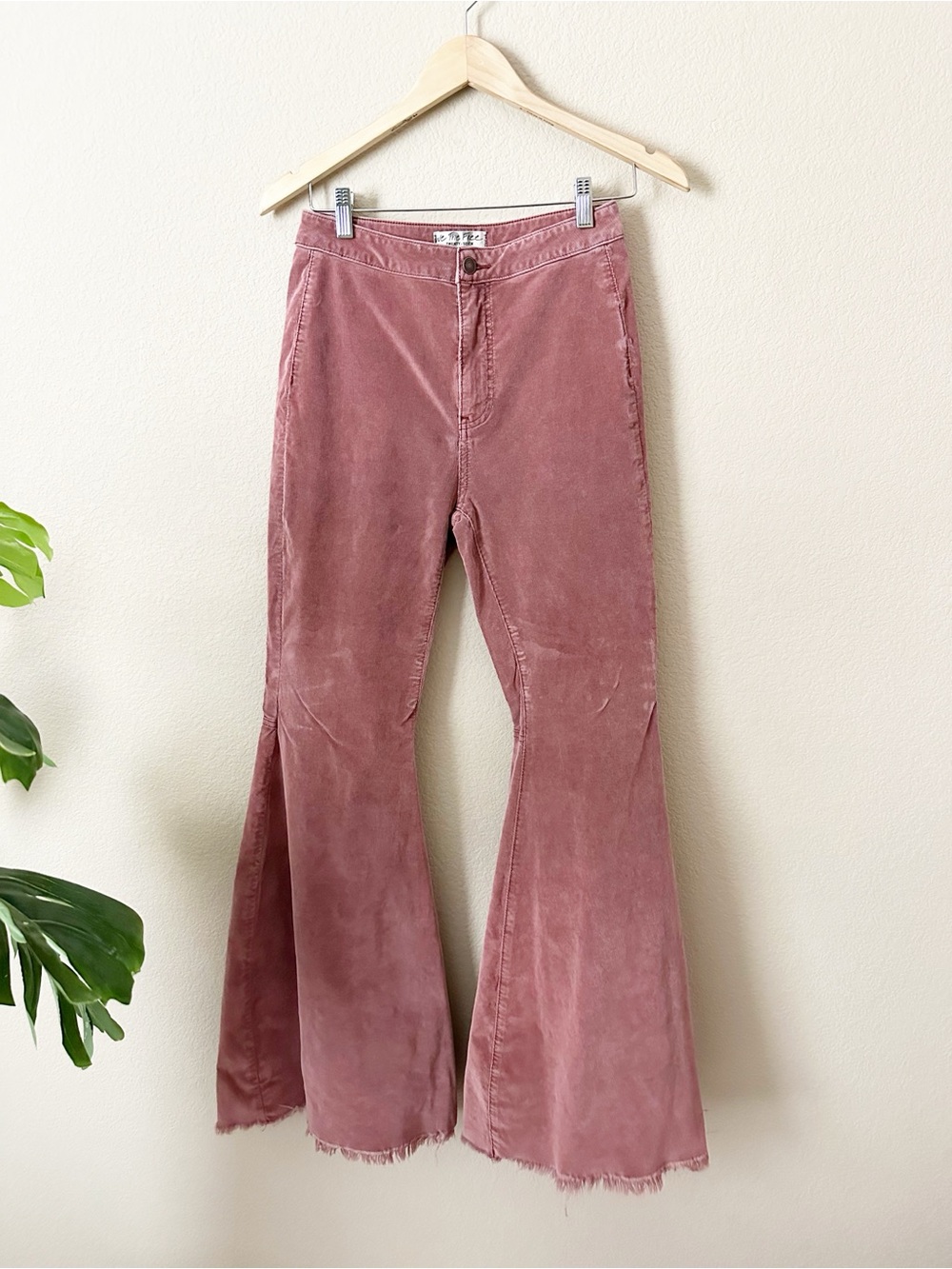 We the Free Just Float on Flare Cords Retro Size 27
